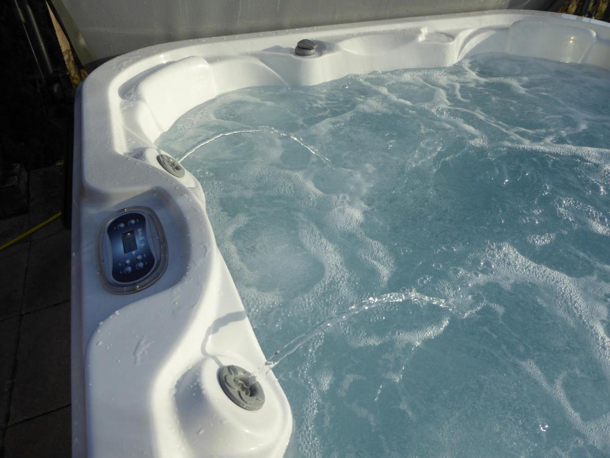 South View Country House Sleeps 12 - Hot Tub - Views Henley-in-Arden Esterno foto