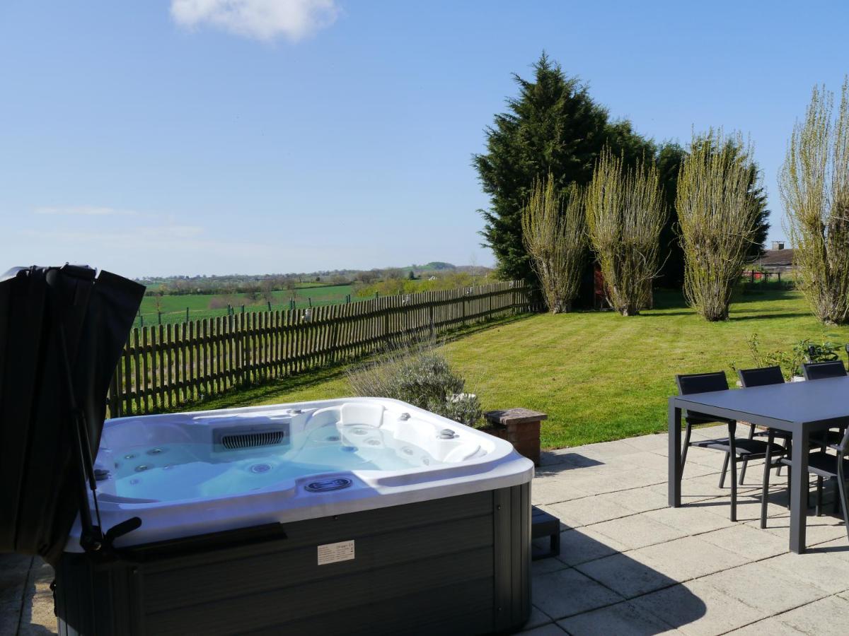 South View Country House Sleeps 12 - Hot Tub - Views Henley-in-Arden Esterno foto