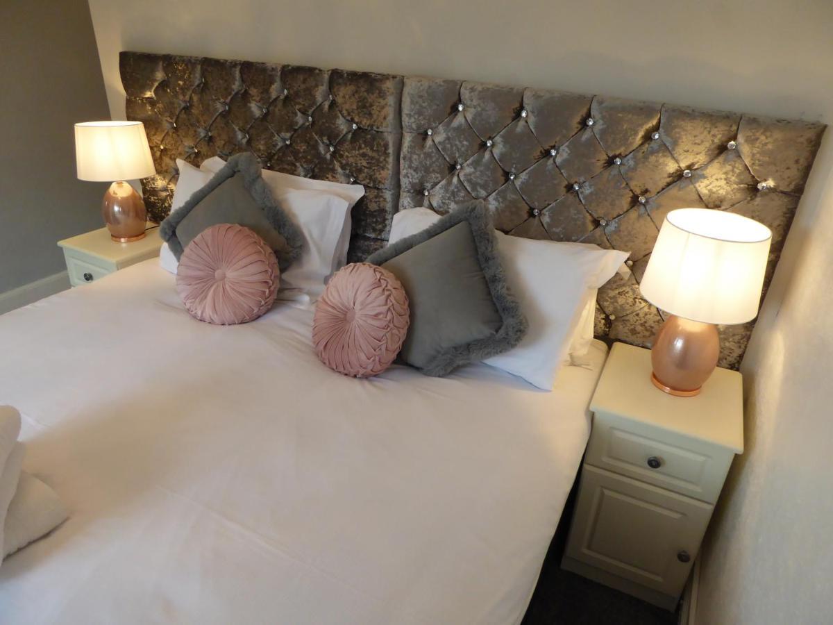 South View Country House Sleeps 12 - Hot Tub - Views Henley-in-Arden Esterno foto
